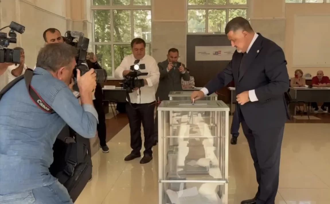 78 против 4 и 4: что показали выборы главы Дагестана