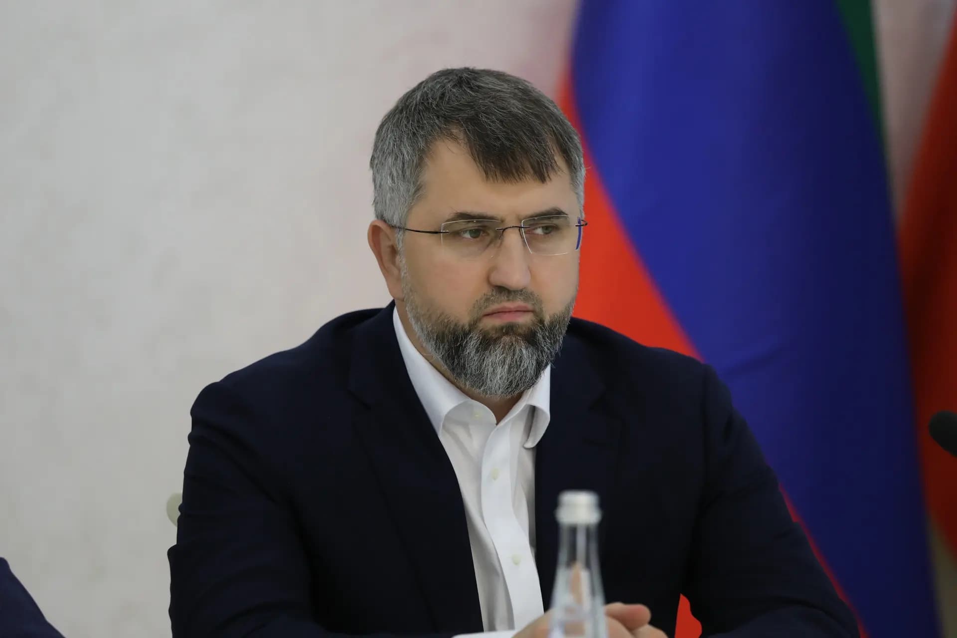Рамазанов идёт на утверждение: что стоит за кандидатурой врио премьера Дагестана